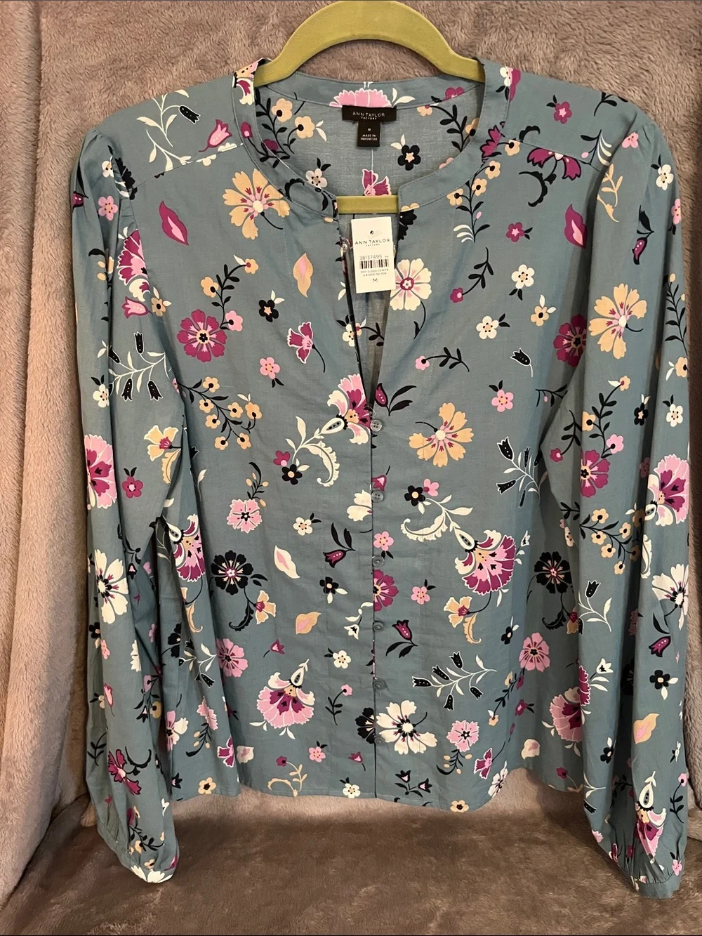 Ann Taylor Teal Floral Long-Sleeve Button Blouse - Picture 1 of 5